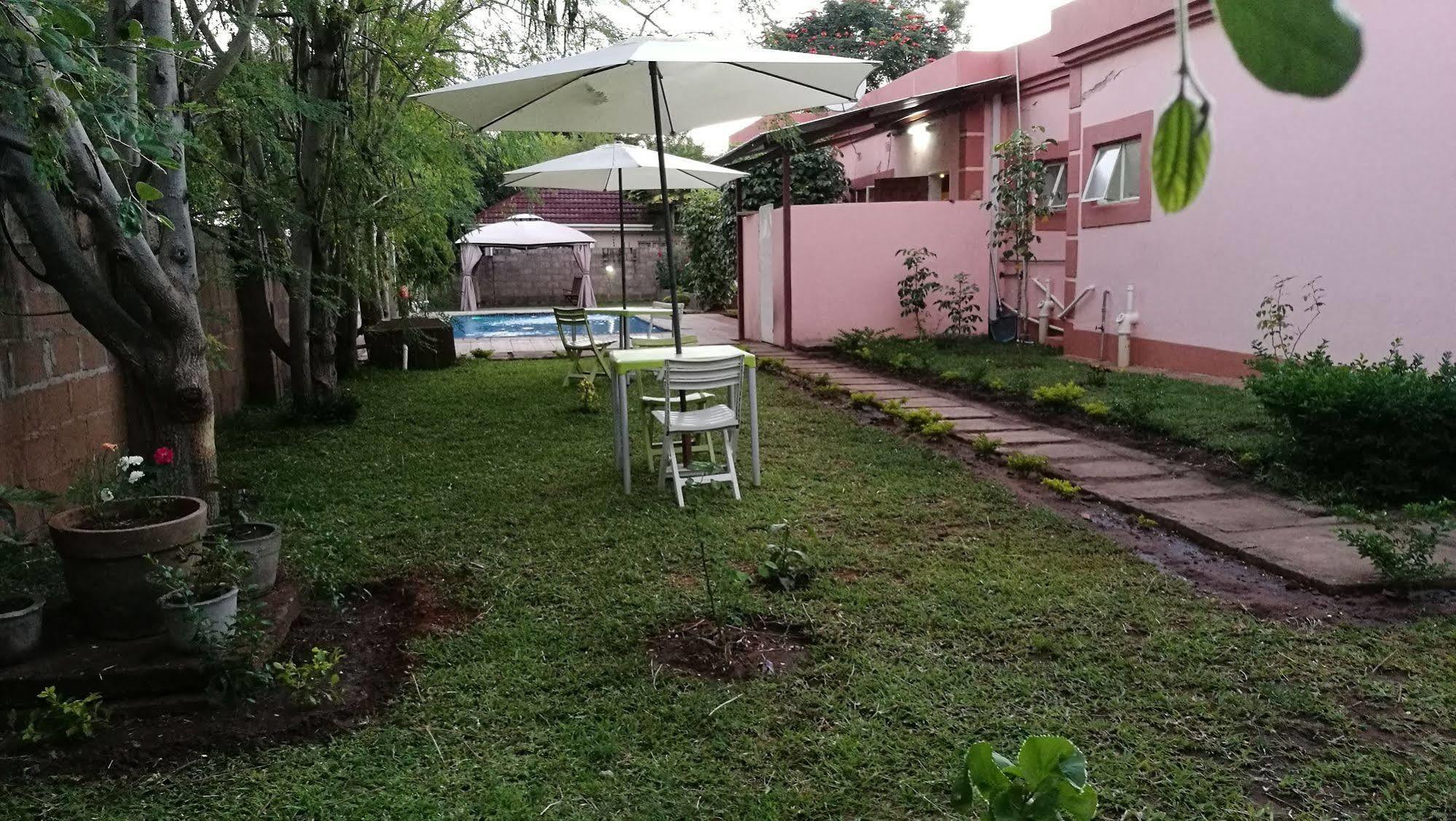 Lepatino Bed & Breakfast Livingstone Luaran gambar