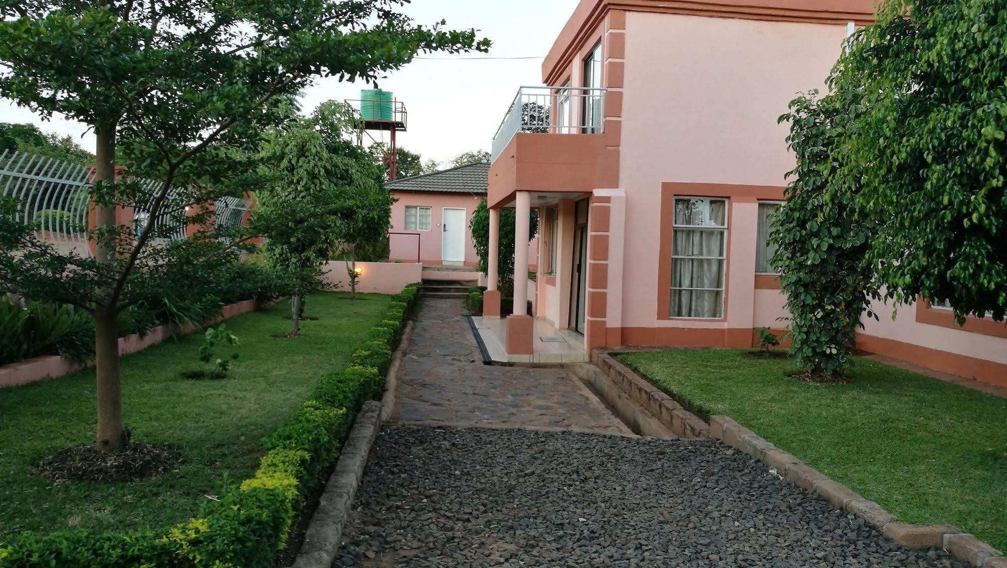 Lepatino Bed & Breakfast Livingstone Luaran gambar