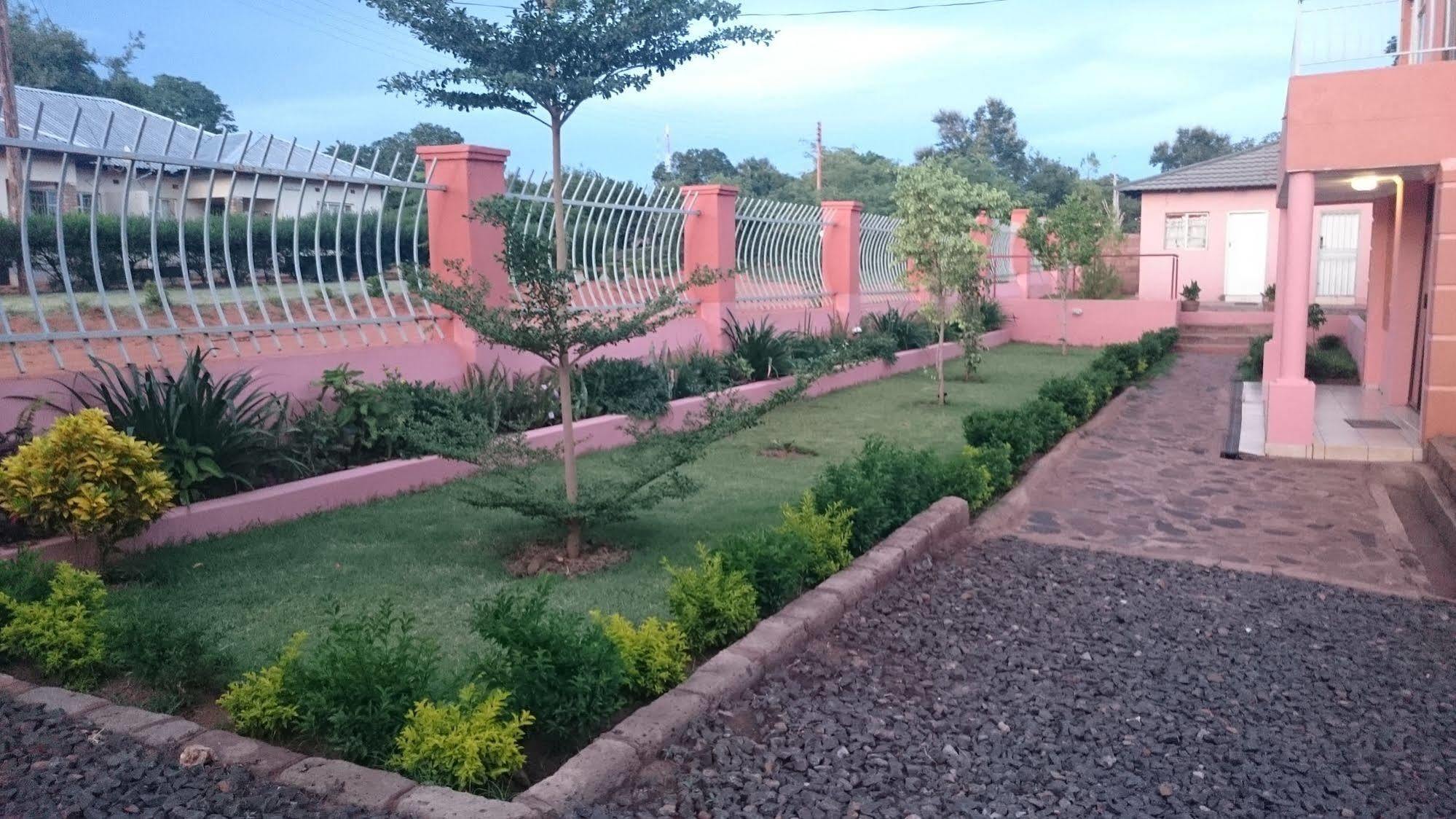 Lepatino Bed & Breakfast Livingstone Luaran gambar